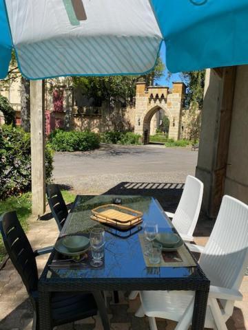 Pensión Chateau De La Grange 3*